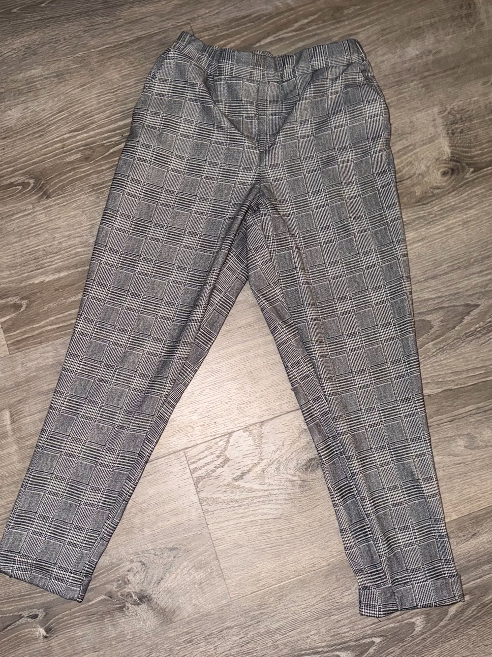 Classic Plaid Tapered Dress Pants - Grey & Black